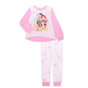 NWT Disney Princess Girls Pajama Set Size 4/5